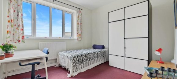 4 bedrooms Apartment in London, United Kingdom No. 12526 8