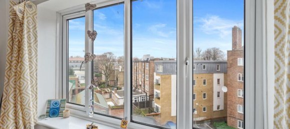 4 bedrooms Apartment in London, United Kingdom No. 12526 10