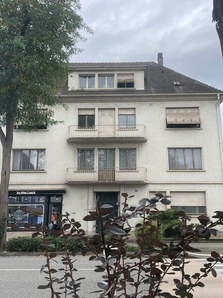 700m² Building in Saint-Louis, France No. 221439