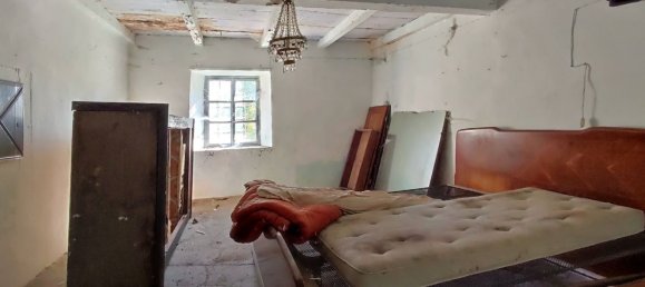 3 rooms House in Valchiusa, Italy No. 76111 8