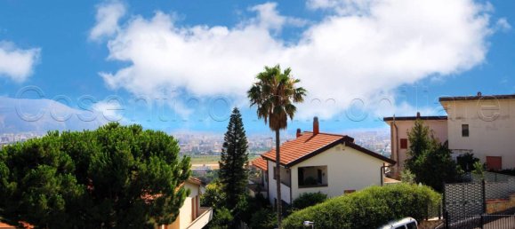 3 bedrooms Villa in Palermo, Italy No. 266641 24