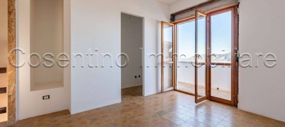 3 bedrooms Villa in Palermo, Italy No. 266641 5