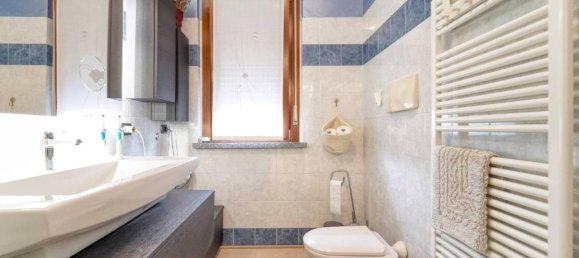 4 rooms Apartment in Melegnano, Italy No. 19740 4