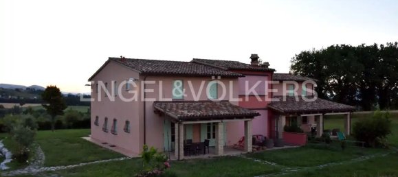 9 rooms House in Cagli, Italy No. 67695 21