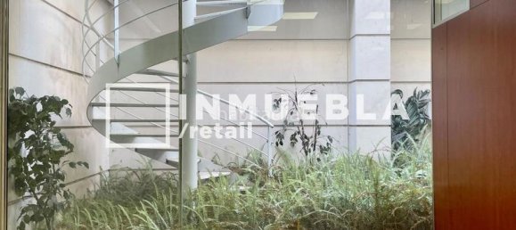 Gewerbliche Immobilie in Eixample, Spain 1600m², Nr. 20672 12