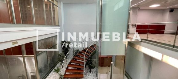 Gewerbliche Immobilie in Eixample, Spain 1600m², Nr. 20672 9