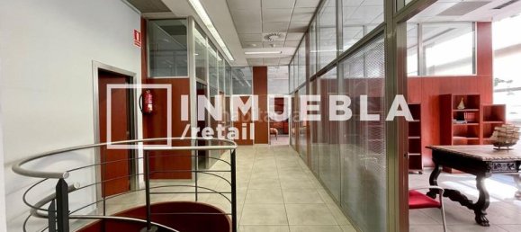Gewerbliche Immobilie in Eixample, Spain 1600m², Nr. 20672 18
