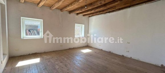Casa T3 em Brogliano, Italy N.º 358928 7