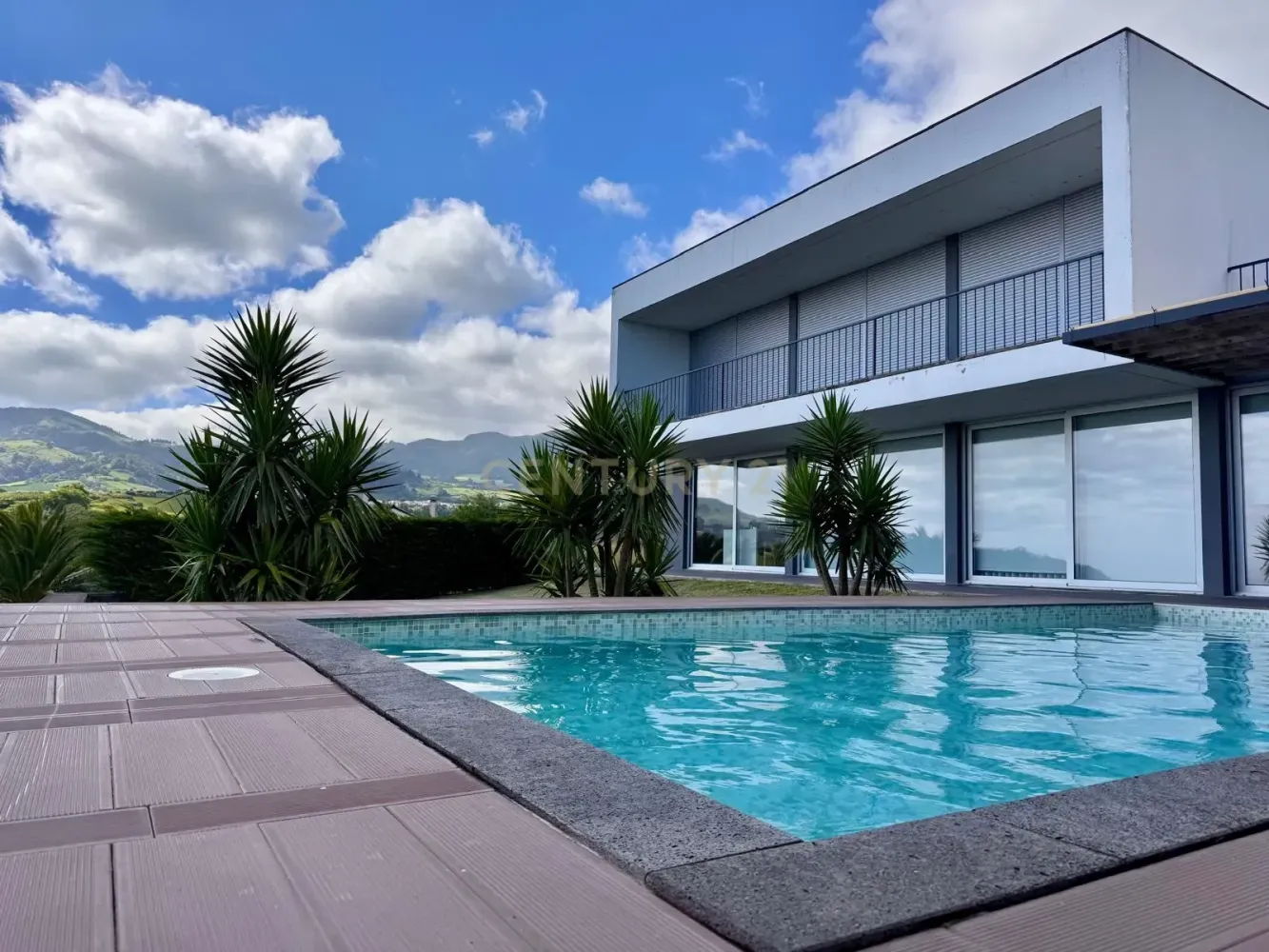 4 bedrooms Villa in Povoacao, Portugal No. 252072