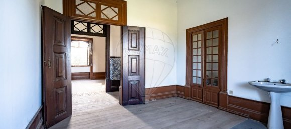 Дом с 9 спальнями в Оливейра ду Ошпитал, Португалия № 66031 16