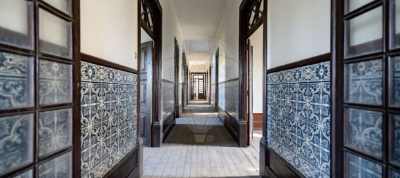 Дом с 9 спальнями в Оливейра ду Ошпитал, Португалия № 66031 8