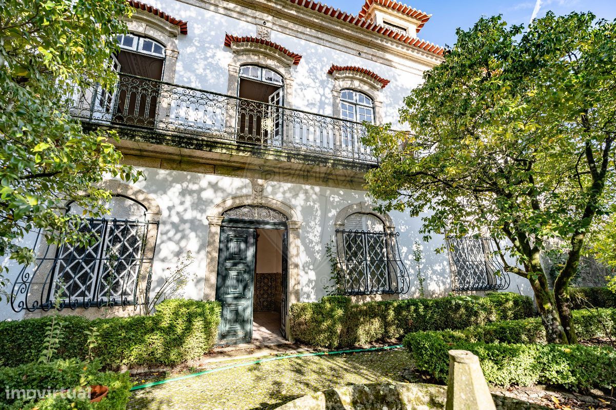 Дом с 9 спальнями в Оливейра ду Ошпитал, Португалия № 66031