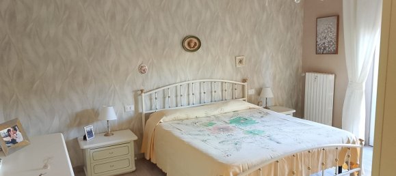 3 bedrooms Apartment in Scandicci, Italy No. 347332 13
