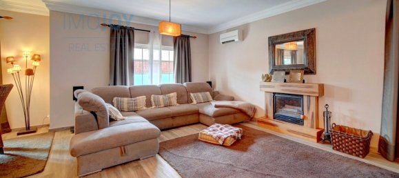 4 bedrooms Villa in Cascais, Portugal No. 102290 15