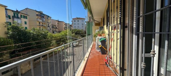 4 bedrooms Apartment in Florence, Italy No. 347532 27