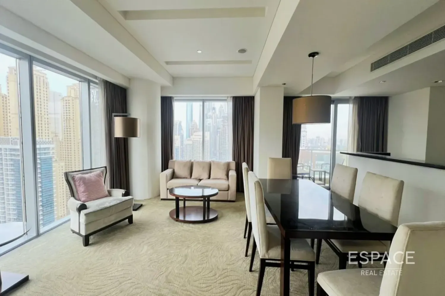 Apartamento T3 em Dubai Marina, UAE N.º 209752
