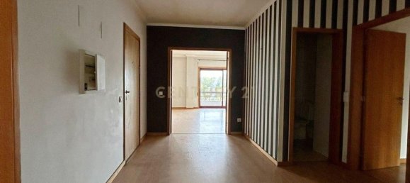 3 bedrooms Apartment in Oliveira de Azemeis, Portugal No. 11305 11