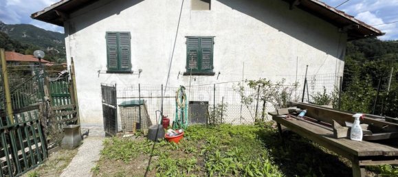 2 bedrooms Apartment in Savignone, Italy No. 266600 3