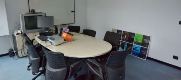 175m² Office in Bologna, Italy No. 166883 4