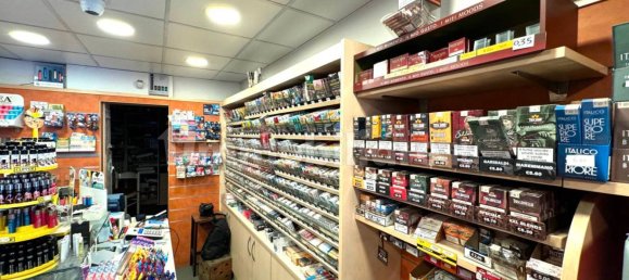 2-salle Propriété commerciale à Genoa, Italy No. 310134 6