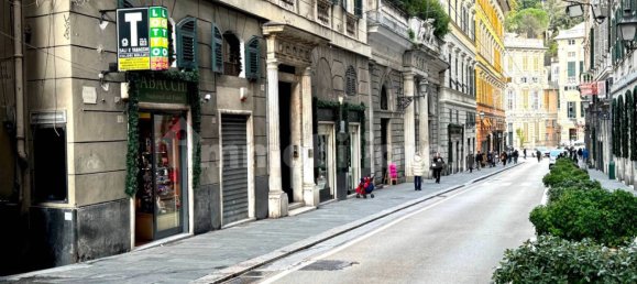 2-salle Propriété commerciale à Genoa, Italy No. 310134 10