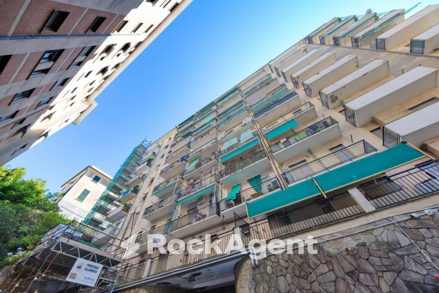 3 chambres Appartement à Genoa, Italy No. 401587