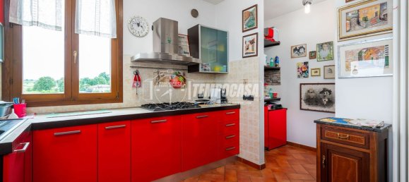 4 rooms Duplex in Castellarano, Italy No. 266961 25