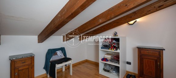 4 rooms Duplex in Castellarano, Italy No. 266961 17