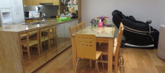 3 bedrooms Apartment in Cau Giay, Vietnam No. 5045 4