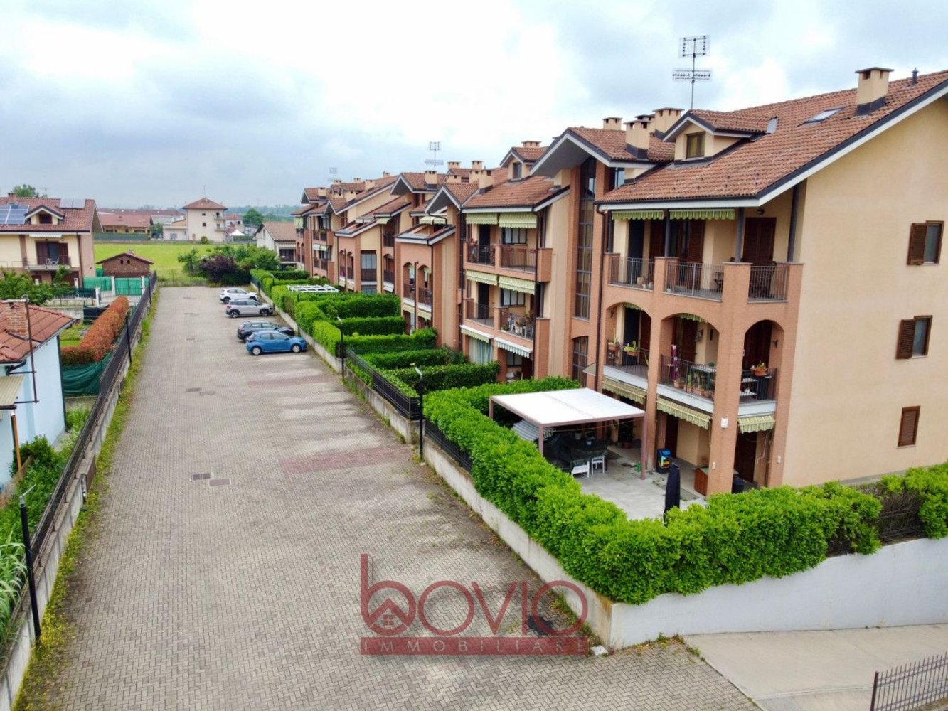 5 rooms Apartment in Chivasso, Italy No. 276009