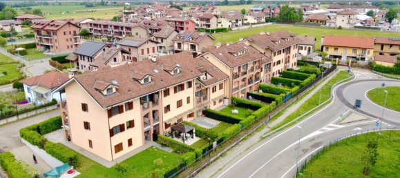 5 rooms Apartment in Chivasso, Italy No. 276009 38