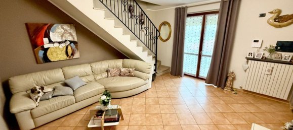 5 rooms Apartment in Chivasso, Italy No. 276009 6