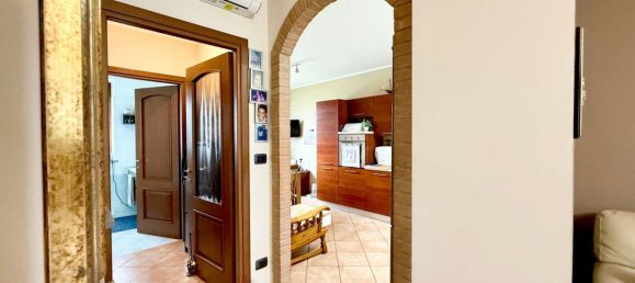 5 rooms Apartment in Chivasso, Italy No. 276009 13