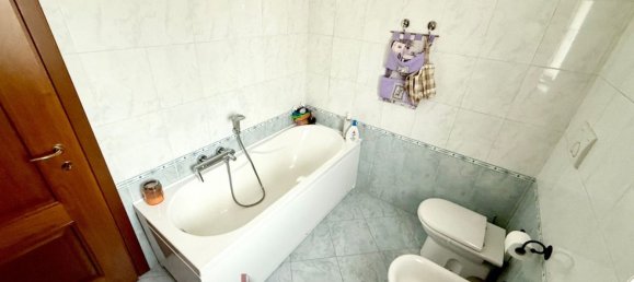 5 rooms Apartment in Chivasso, Italy No. 276009 28