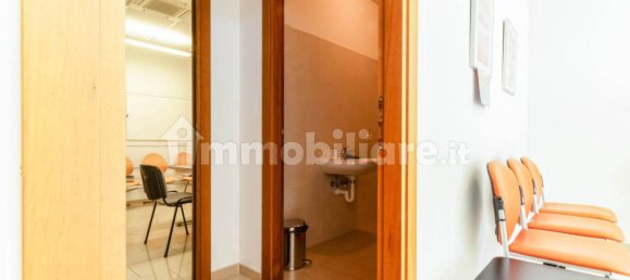 4 rooms Office in Udine, Italy No. 273183 6