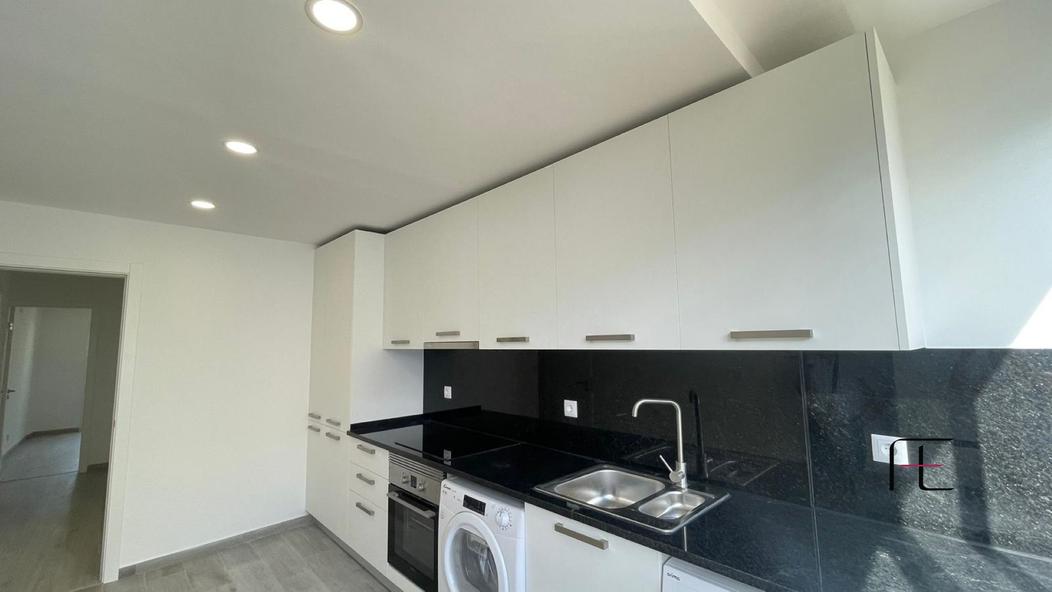 2 bedrooms Apartment in Amadora, Portugal No. 213470