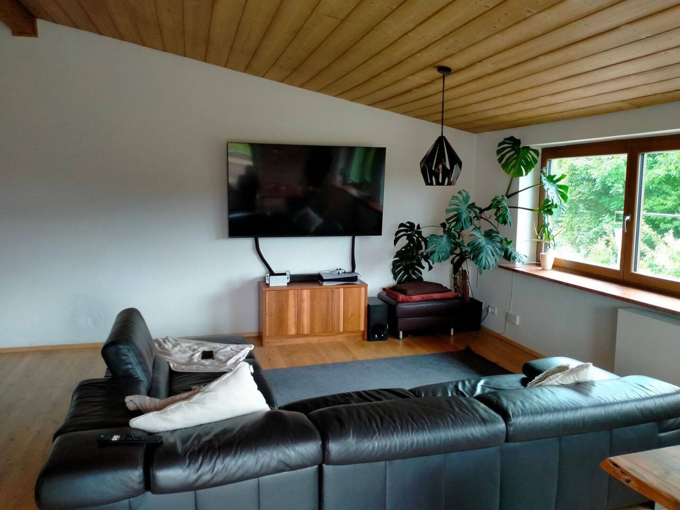 Таунхаус с 6 комнатами в Кельхайм, Германия № 248003