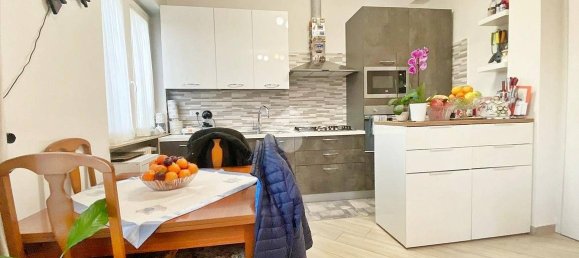 2 غرف نوم شقة في Sesto Calende, Italy رقم 288808 18