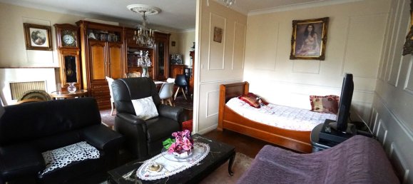 3 Schlafzimmer Wohnung in Aulnay-sous-Bois, France, Nr. 181451 2