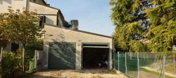 4-Zimmer Doppelhaus in Spresiano, Italy, Nr. 308030 21