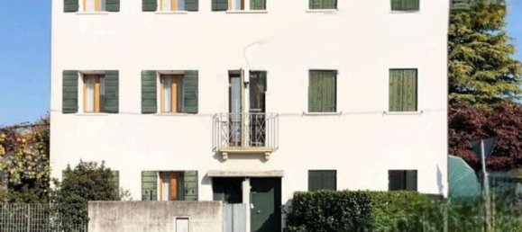 4-Zimmer Doppelhaus in Spresiano, Italy, Nr. 308030 32