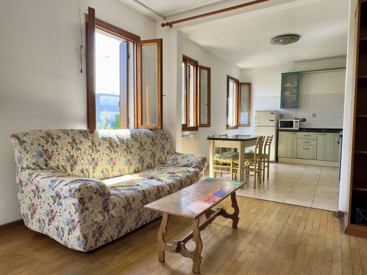 Apartamento de 2 dormitorios en Rubano, Italy No. 291664