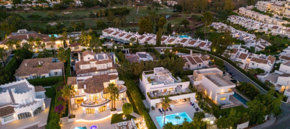 5 Schlafzimmer Villa in Marbella, Spain, Nr. 69883 47