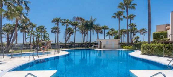 Ático de 2 dormitorios en Estepona, Spain No. 53569 17