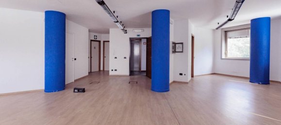 5-Zimmer Gebäude in Brescia, Italy, Nr. 310243 2