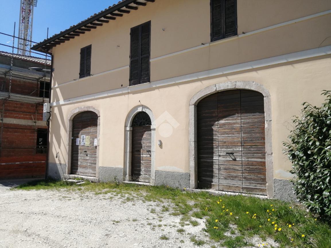 10 rooms House in Norcia, Italy No. 103587