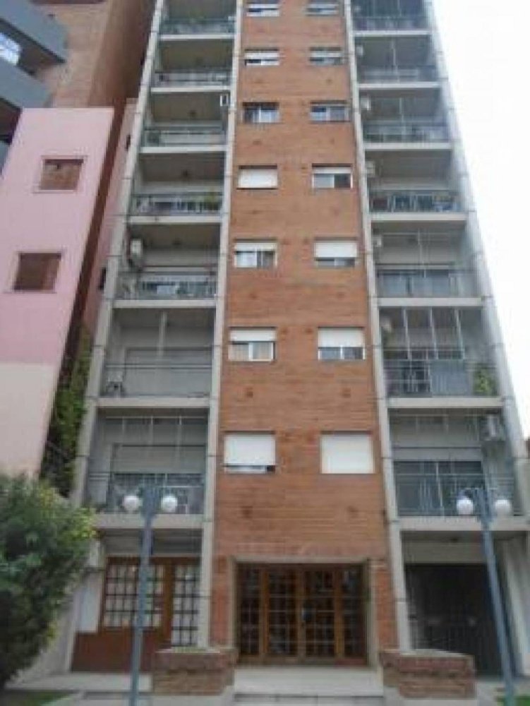 Studio à Lanus, Argentina No. 12952