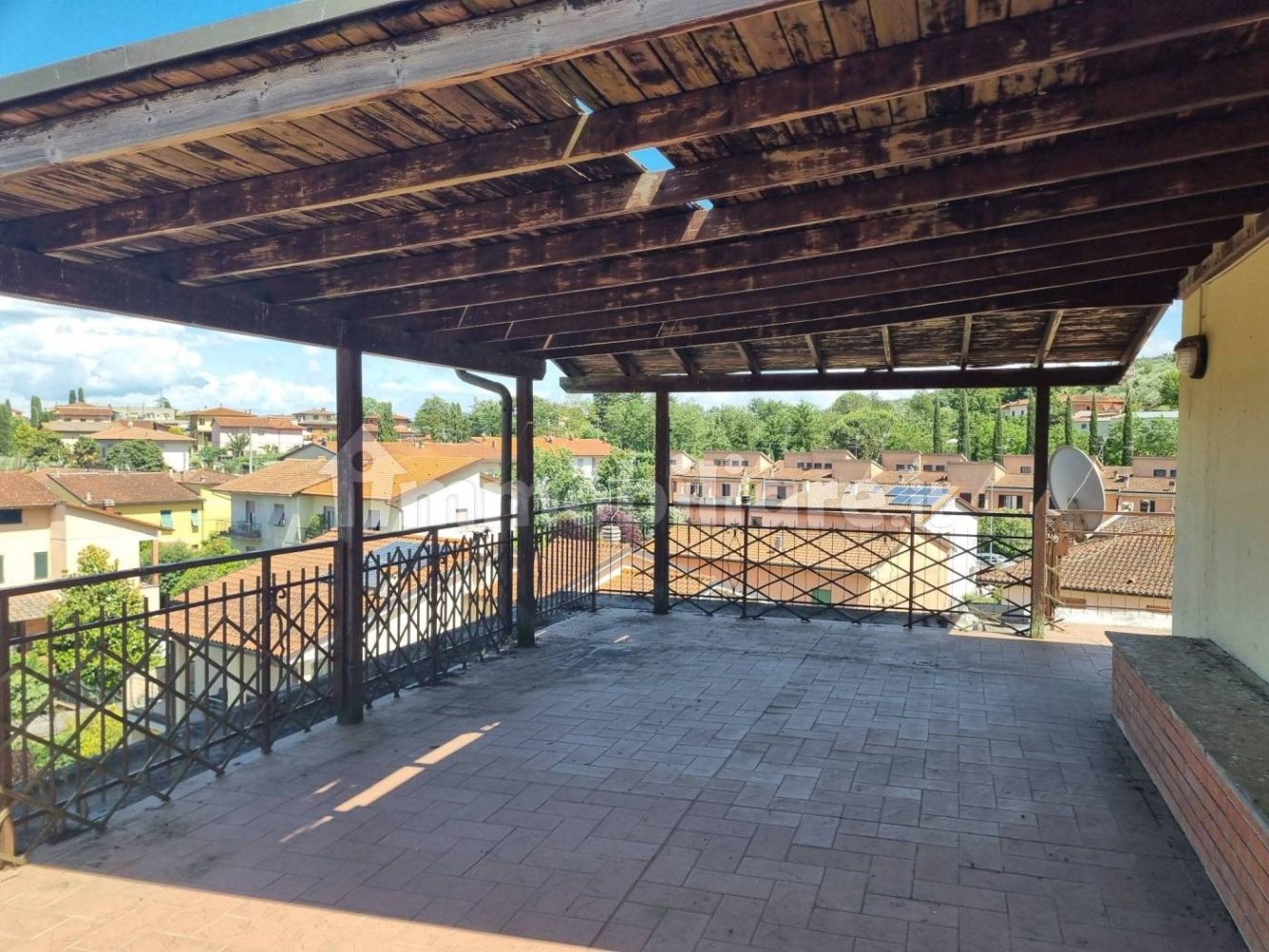 3 bedrooms Penthouse in Bucine, Italy No. 223325