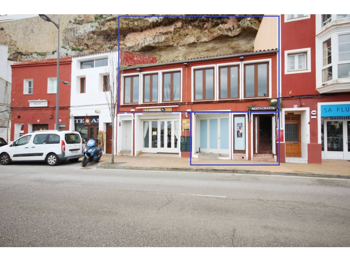 6 bedrooms Building in Mahon, Spain No. 3775