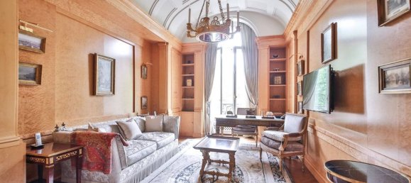 4 bedrooms Apartment in Paris, France No. 148536 12